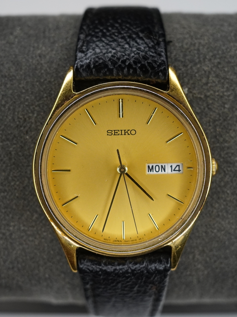 Seiko 7N43-8A99 Quartz Gold Tone Day Date Gold Dial Analog Watch